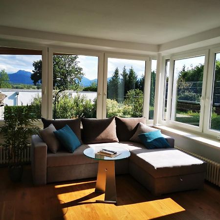 Ferienwohnung Kaiserblick Stephanskirchen エクステリア 写真