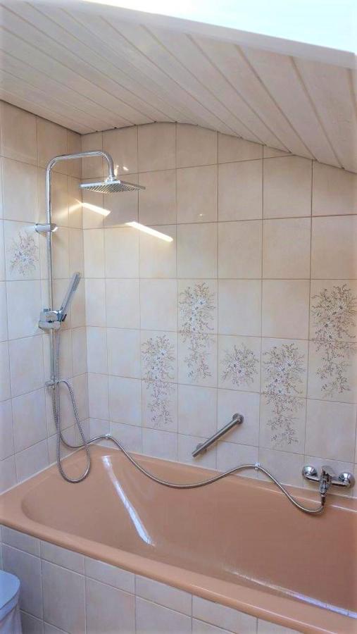 Ferienwohnung Kaiserblick Stephanskirchen エクステリア 写真