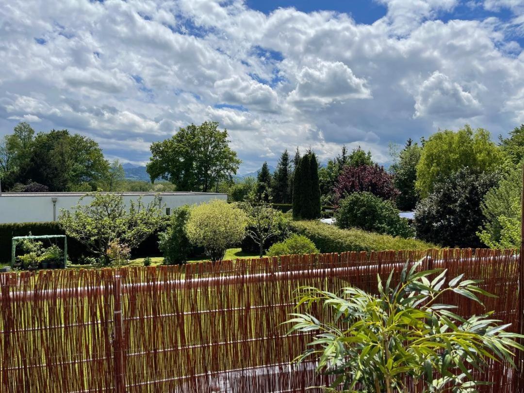 Ferienwohnung Kaiserblick Stephanskirchen エクステリア 写真